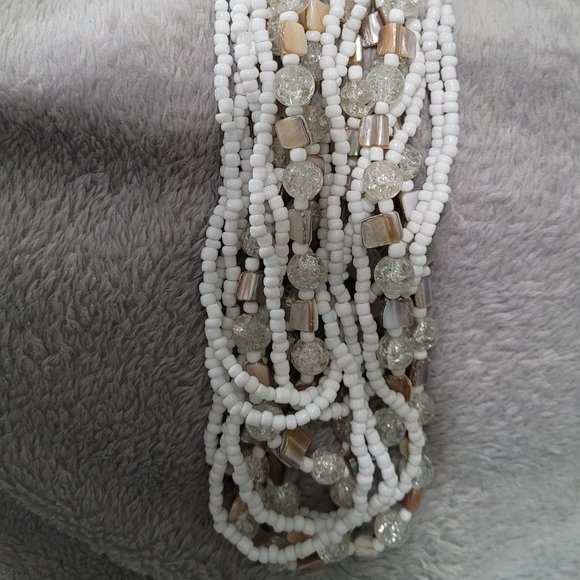 🔥White glass beaded necklace - Picture 6 of 8